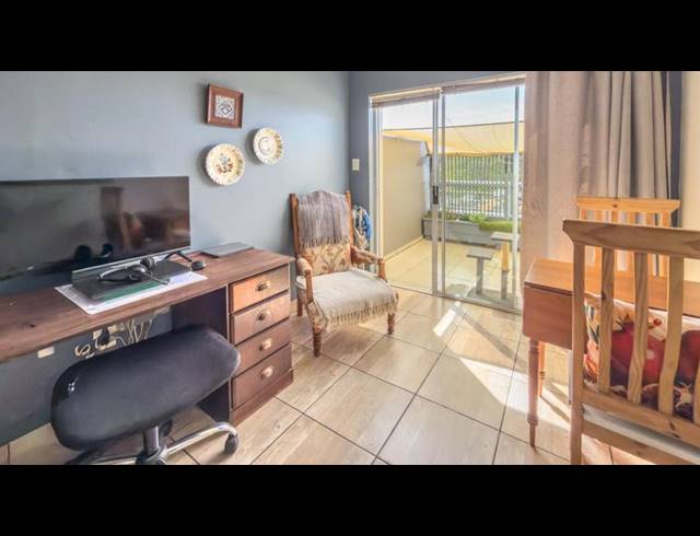 2 BEDROOM APARTMENT FOR SALE IN DURBANVILLE CENTRAL
